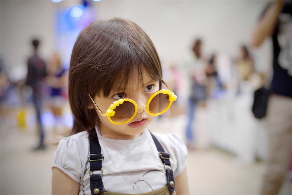 Yoranda11's tweet photo. Sunglasses girl 🕶 #yoda #yoranda https://t.co/zGrmKXb13d