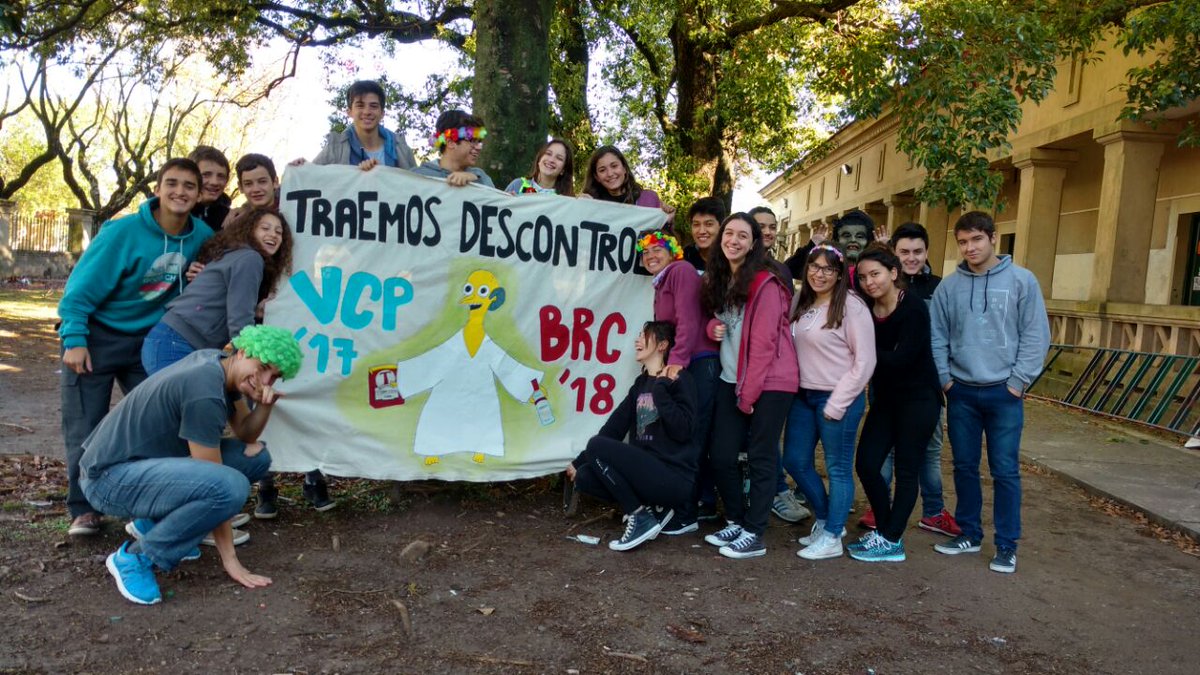 TraveldanceSP's tweet photo. #-6vcpdefiesta
#Sevienelapromo018
#Vcpdelamanodetraveldance https://t.co/oMZHNtqk2A