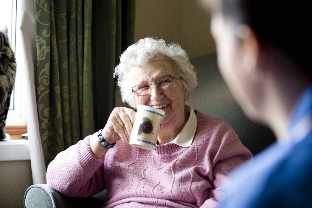 bluebirdcareWRH's tweet photo. 1.8 million people live with sight loss in the UK. A simple sight test could make all the difference. #eyeawarenessweek https://t.co/uAs0xzPCYu