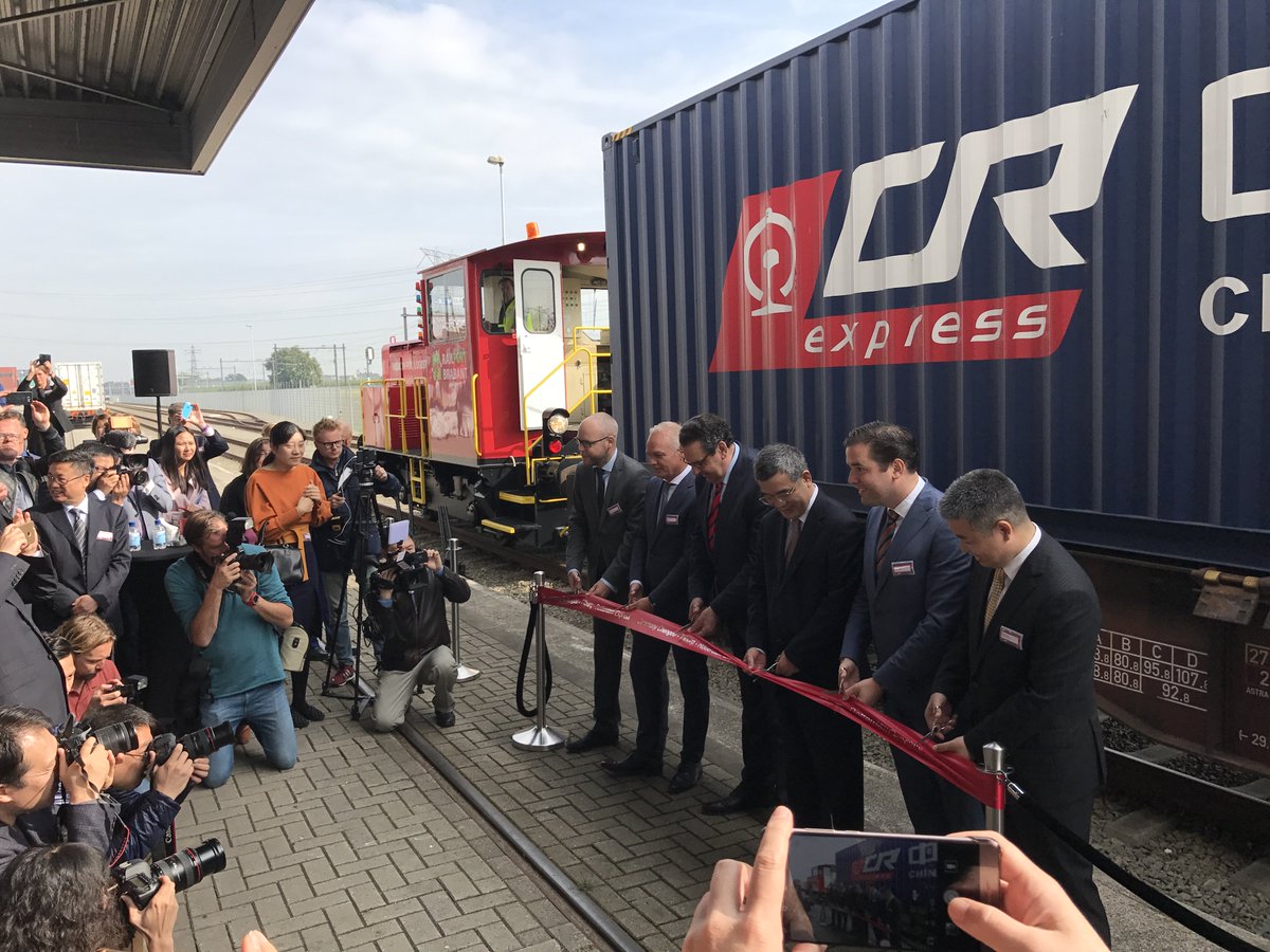 GroupLogistics's tweet photo. Vandaag openden we op Railport Brabant officieel de treinverbinding met Chengdu in China https://t.co/6ZWxjWugS7