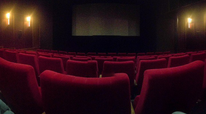 mverboom's tweet photo. Zo #kedi kijken, druk hier :) @themovies https://t.co/BALtHuMFof