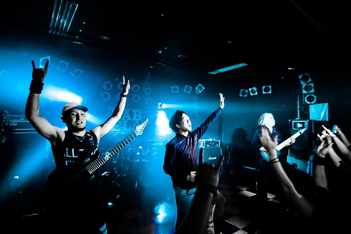 CrossZero_JP's tweet photo. 昨夜のハイライトです！OSRAILさんおめでとうございます㊗️

Cross-Zeroは次回FOR I AM KING、JAPAN TOURに参戦致します🔥そしてシングルの発売も控えていますので、是非アナウンスをお待ち下さい。 https://t.co/yVFK6IooKA