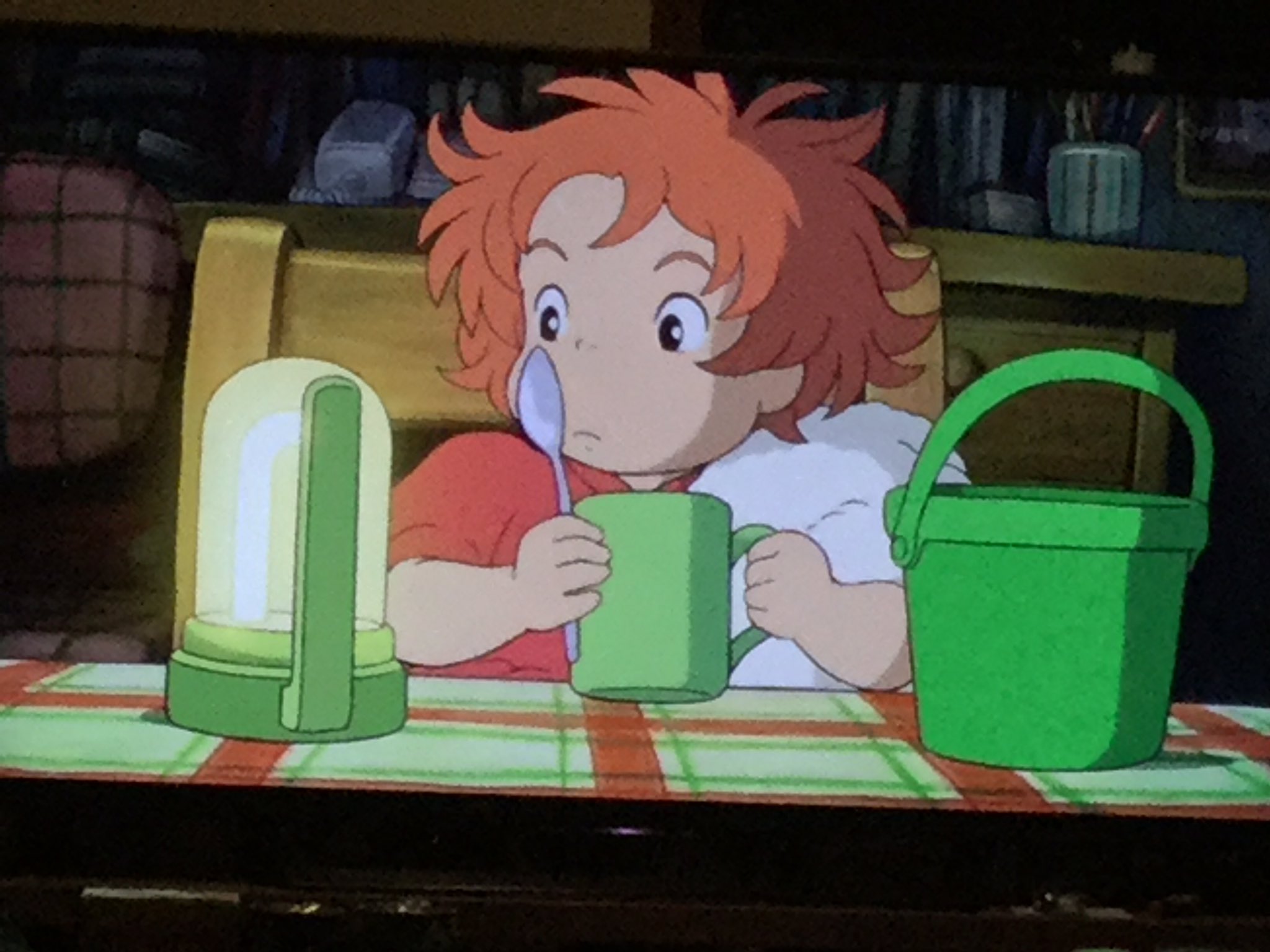 使わないーよ このシーンの飲み物めっちゃ飲みたい 美味そう 崖の上のポニョ T Co Je0zra7bgd Twitter