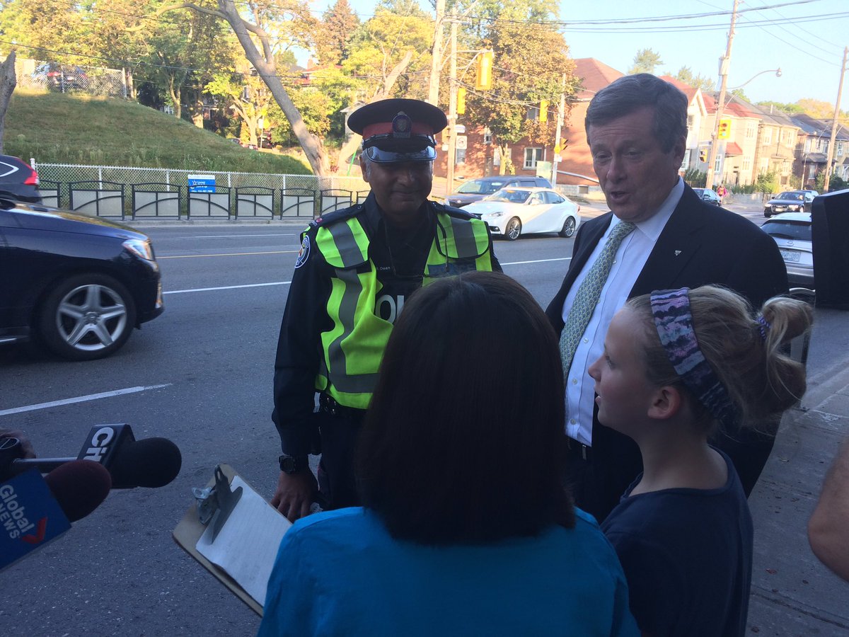 Reminding drivers to slow down in school zones with <a href="/CarmichaelGreb/">Christin Carmichael Greb</a>, <a href="/TorontoPolice/">Toronto Police</a>, &amp; children &amp; parents from Allenby PS.