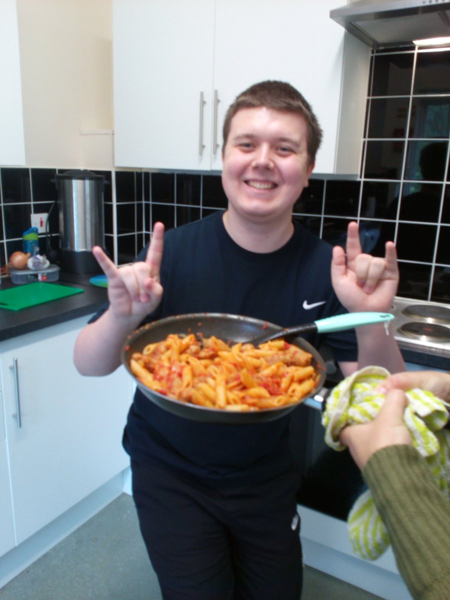 YPASLiverpool's tweet image. Today's SKY Session at YPAS #SOUTHHUB  #CookingOnABudget #UnderAFiver