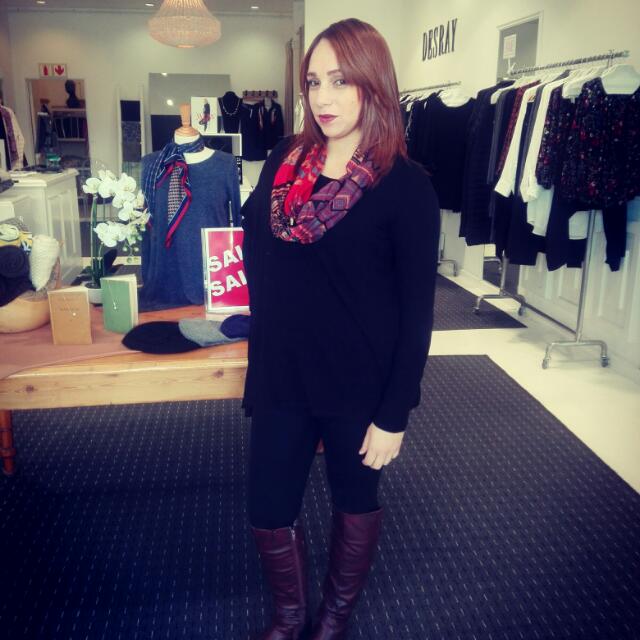 DesrayDesigns's tweet image. Meet Zailia, one of our beautiful Willowbridge store-stylists!  &amp;gt;&amp;gt; ow.ly/VZzj30flD4M