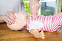 TraffTraining's tweet photo. Only 1 in 4 Parents know what to do if there baby stopped breathing. Would yo? Baby Savers course 13/10 fiona.buckley@traffordleisure.co.uk https://t.co/UBuOYa2Pxz