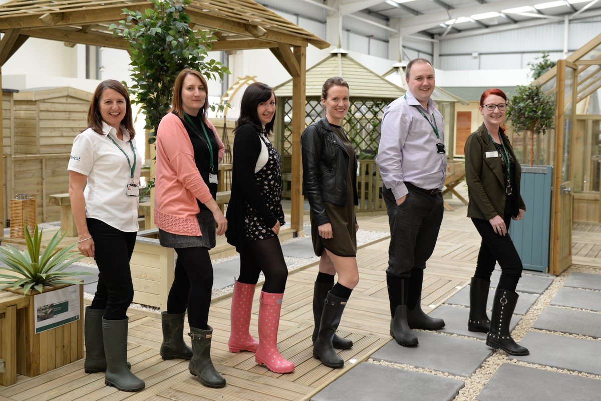 thrivecharity's tweet photo. Our friends @GardenTimber in their wellies for #welliestowork day. Thanks for your generous donation guys. https://t.co/rjct5oMIwQ