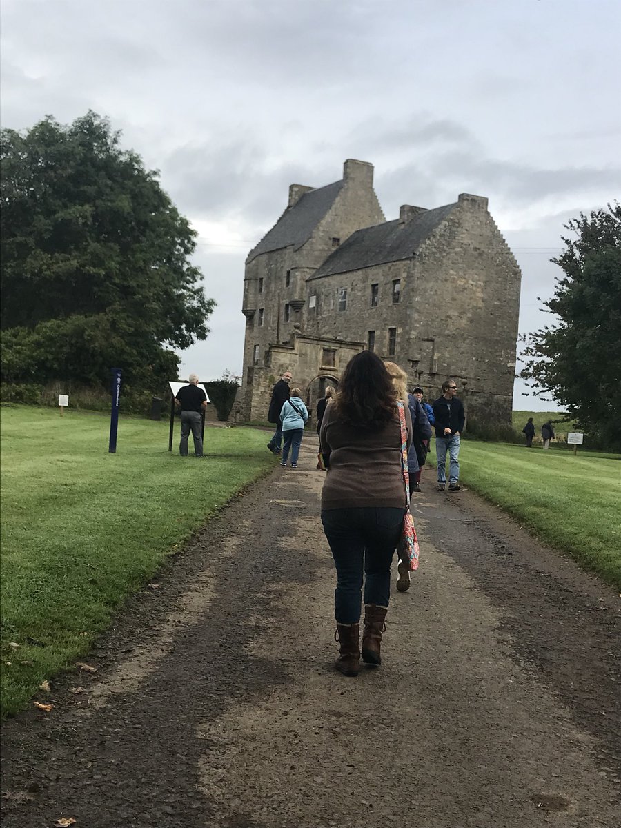 chereenbean's tweet image. When you get to visit lallybroch all that is missing is @caitrionambalfe and @SamHeughan 🙊