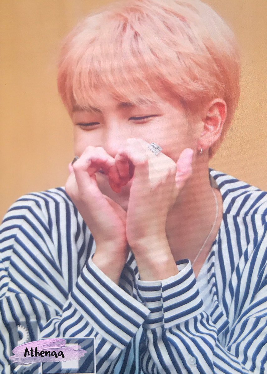 jucngkook's tweet photo. RT Athenaa_RM: 170922 #남준 #랩몬 #몬몬 #방탄소년단 #NamJoon #RapMon #RM #BTS #CutieMonie #Hearttrob 💕BTS_twt https://t.co/xbyOJrtEMV