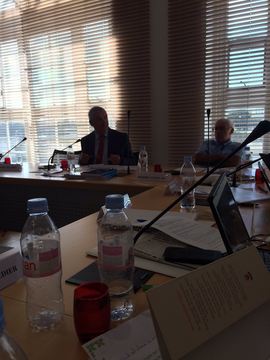 fnep2017's tweet photo. Ouverture du Comité de lecture de la mission @FNEP2017 au siège d'Air France par François Vaquier et Pierre Azoulay https://t.co/mUTCOC92xP