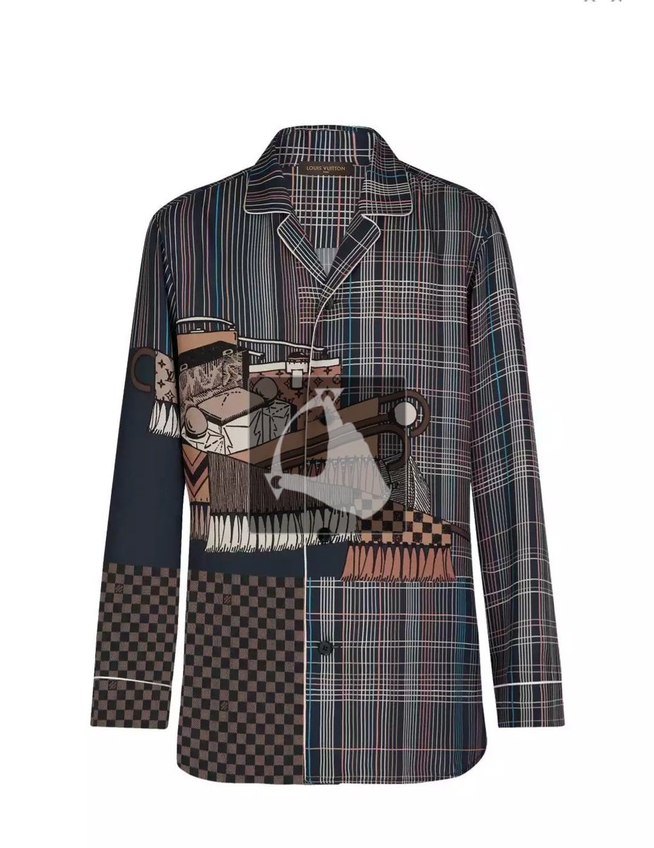 BUBBLETEAHOLIC's tweet photo. ชุดที่เซฮุนใส่อัพ instagram เป็นชุดนอน Louis vuitton × Supreme PRÊT A PARTIR PYJAMA - FALL - WINTER 2017 – LOOK 08
https://t.co/YiJeHSqdGZ https://t.co/wUL3acThu3