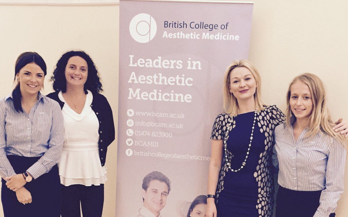 BCAM01's tweet image. Lovely ladies working within the PR/Events team @Churchhouseconf ready for tomorrow @UlianaGout #BCAMconference2017 #meetings #aesthetics