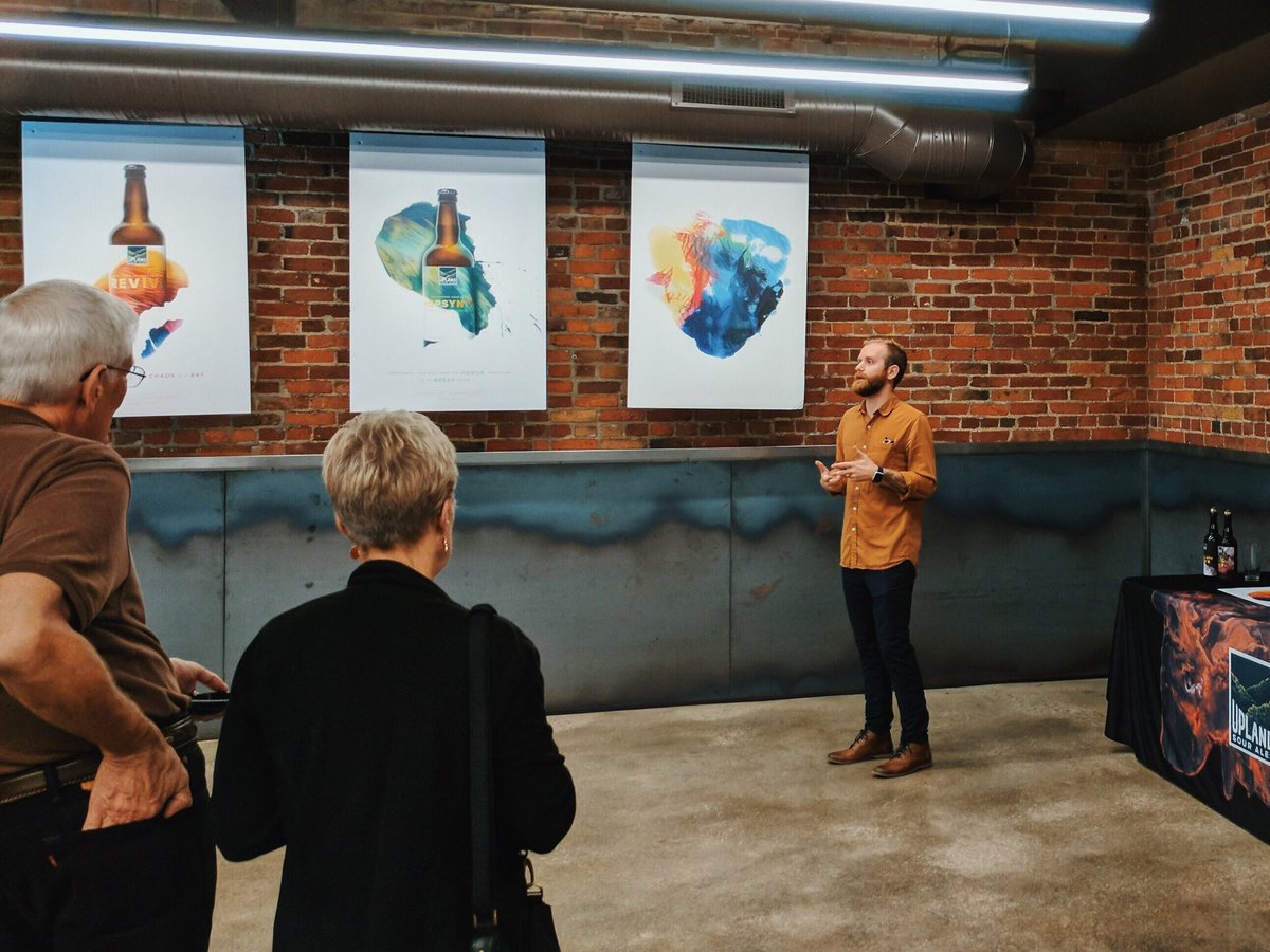 zacneulieb's tweet photo. Had a great time last night talking design and beer. Thanks for the invite @ExhibitColumbus #drinkingaboutdesign https://t.co/6TWt4IumQW