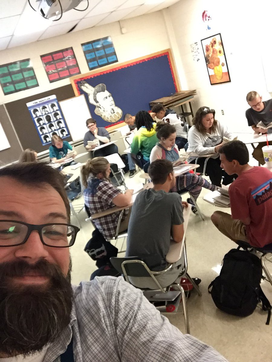 chensley76's tweet photo. These little Shakespeare scholars fill my life with joy! https://t.co/tcaY8JsyuH