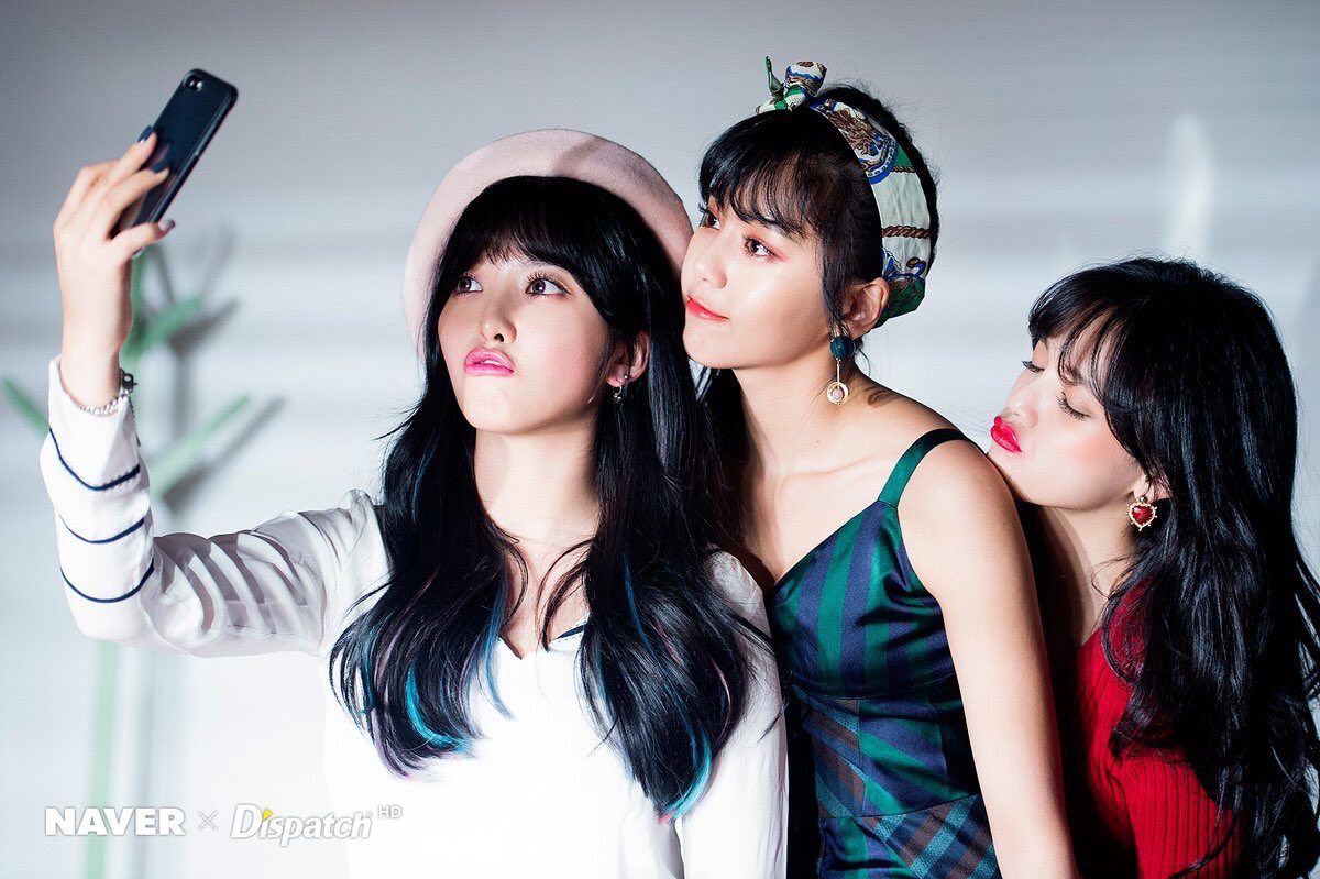 archivehyejeong's tweet photo. ft. chanmi and jimin💓 https://t.co/ixhk1ILeXU