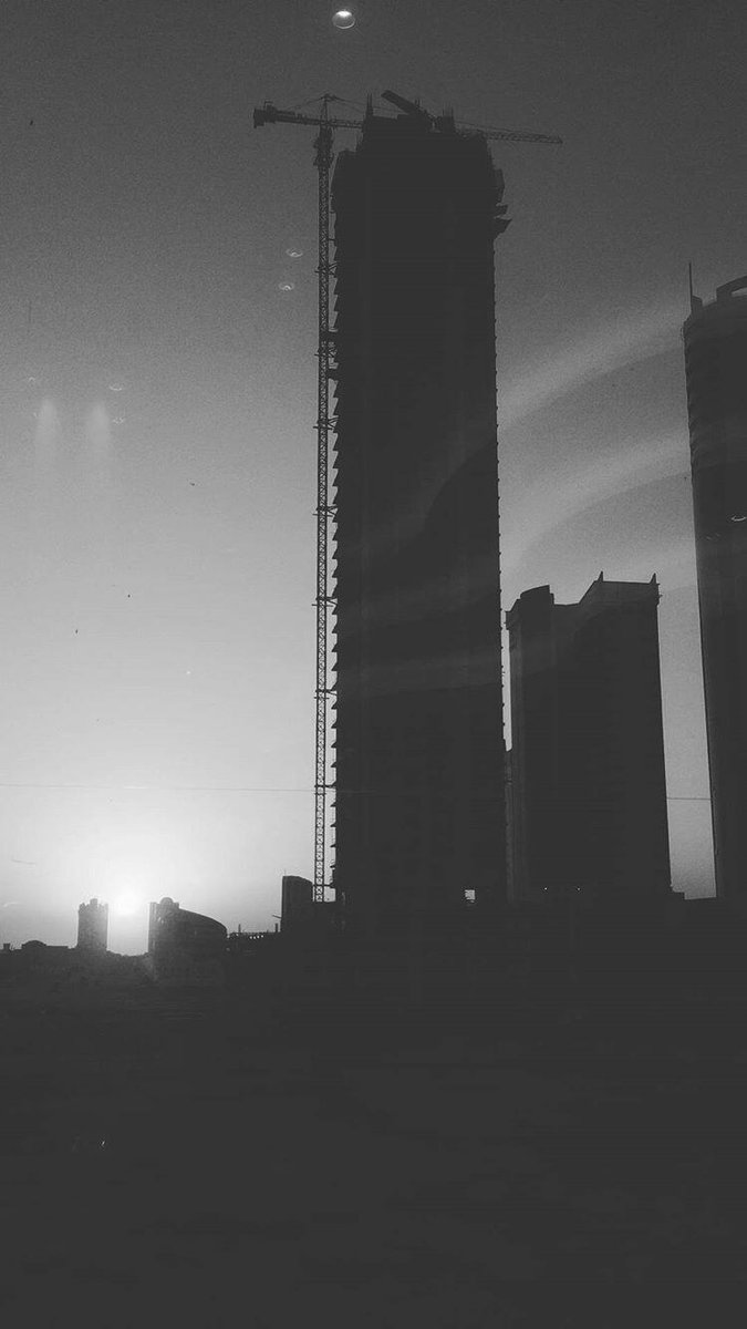 camaeManaloto's tweet image. God is indeed amazing. ❤👏🇧🇭
#photography #photooftheday #bahrain #sunset