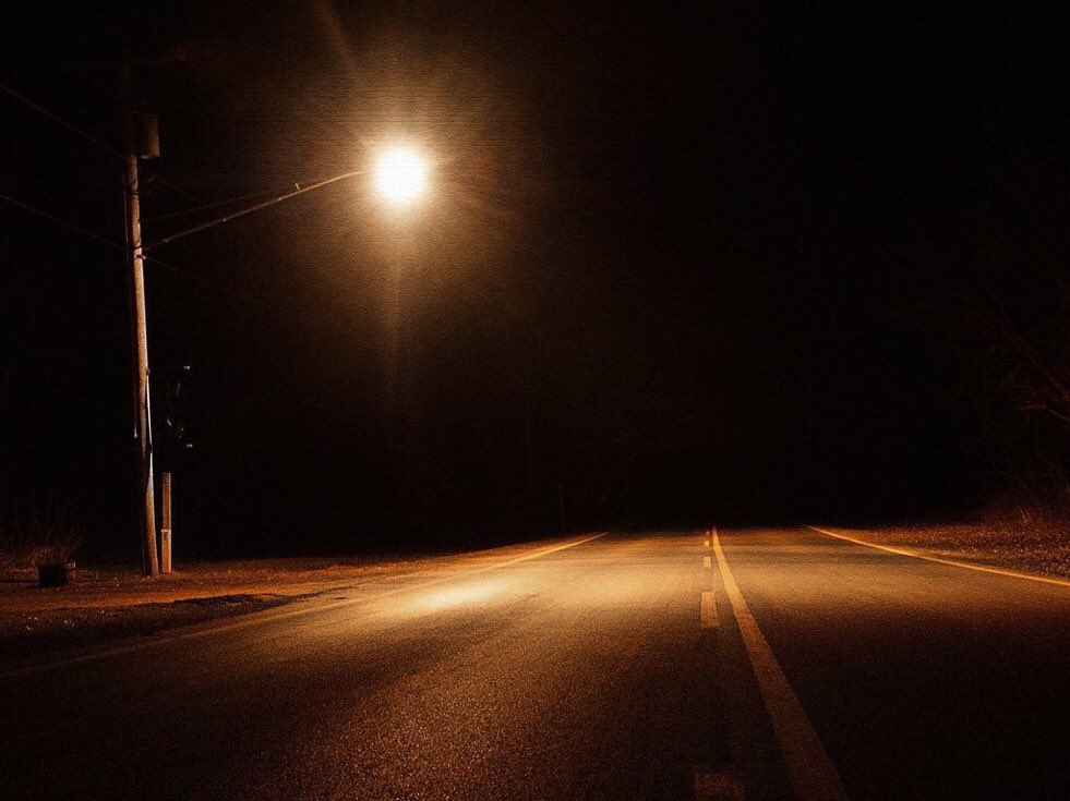 NothingSirius's tweet image. Because we have a #LocalSun Marc
Why can&apos;t you see a mile down the highway here? #Perspective and #AngularResolution youtu.be/bSSOphWOt0U