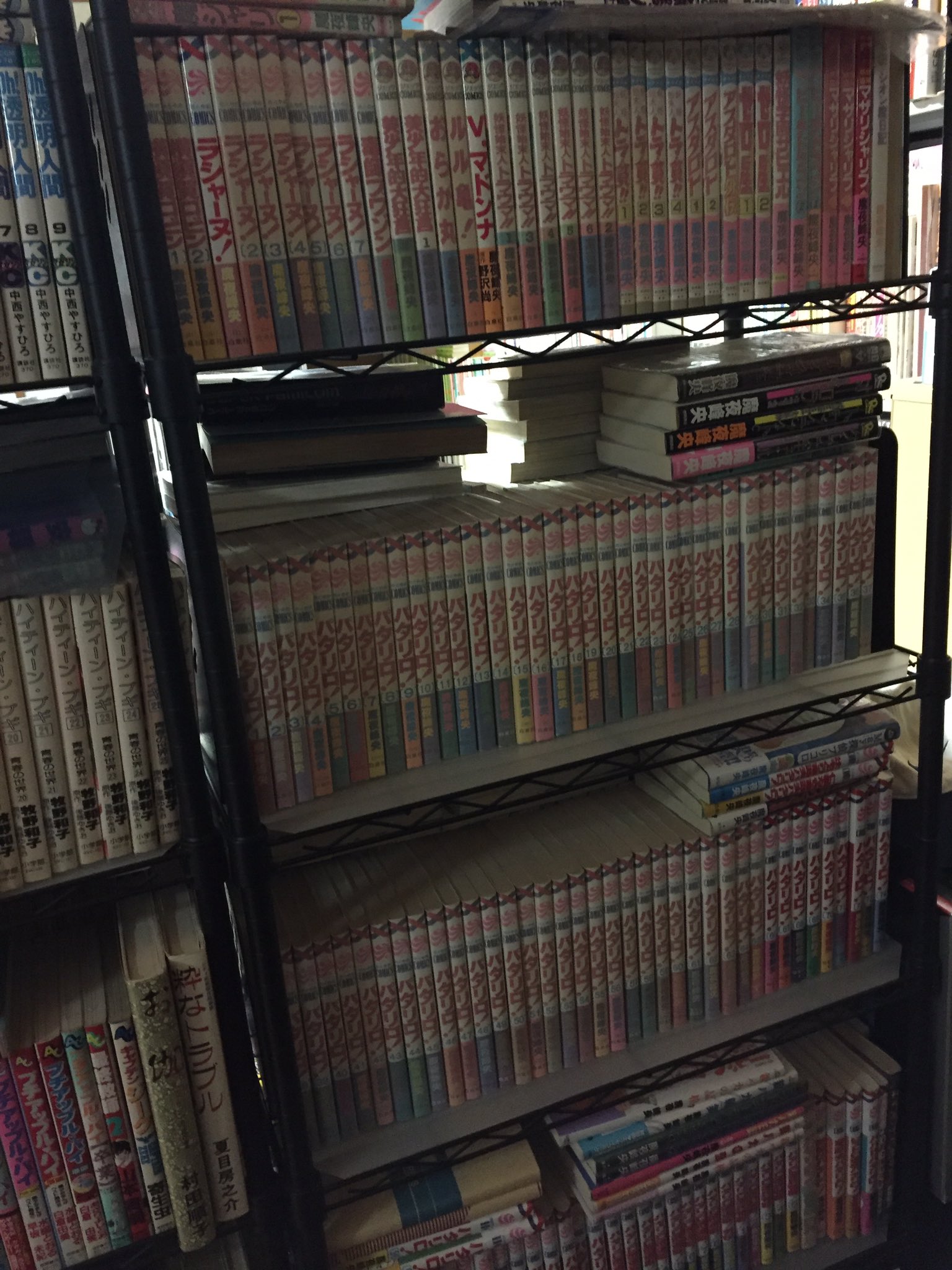 吉田正高 そして 忘れちゃいけない魔夜峰央先生専用棚 パタリロ ラシャーヌ 美少年的大狂言 おらが丸 ルル亀 妖怪始末人トラウマ ゼロ星 邪神ハンター ピーチドラゴン 妖怪学園ザビエル 魔ジャリ 横須賀ロビン マザリシャリフ 吉田正高 そして 忘れちゃいけない魔夜峰央先生専用棚 パタリロ ラシャーヌ 美少年的大狂言 おらが丸 ルル亀 妖怪始末人トラウマ ゼロ星 邪神ハンター ピーチドラゴン 妖怪学園ザビエル 魔ジャリ 横須賀ロビン マザリシャリフ