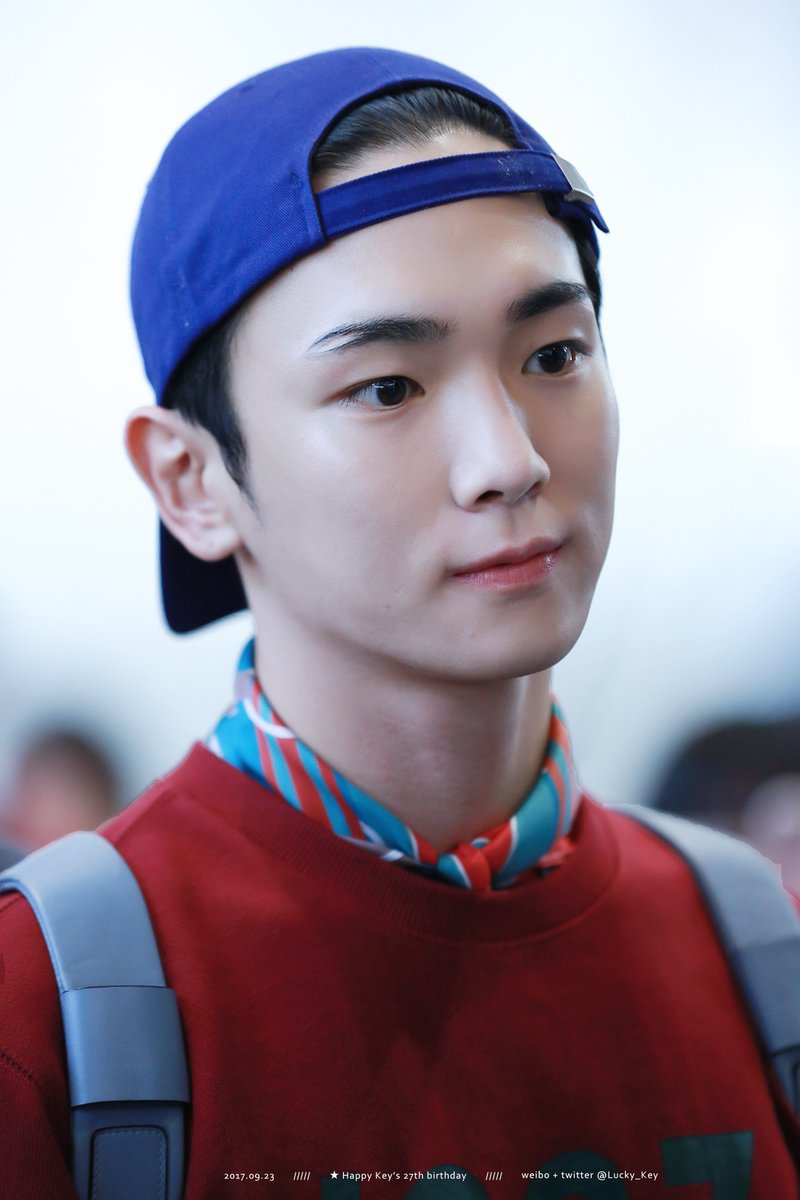 LuckyKey07's tweet photo. 기범아~생일축하해!!!❤️🎂❤️ 
#HappyKeyDay 
#대장_freak_생일축하해 https://t.co/k80omVesrO