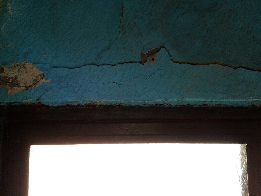 domsday69's tweet photo. #RevisaMiGrieta 
Algún ingeniero que me ayude a determinar el peligro de la estructura a travez de estas fotos? 
Favor de compartir el Tweet https://t.co/2exqpLUEG6