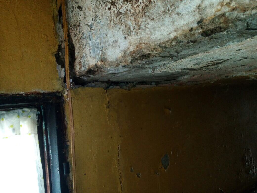 domsday69's tweet photo. #RevisaMiGrieta 
Algún ingeniero que me ayude a determinar el peligro de la estructura a travez de estas fotos? 
Favor de compartir el Tweet https://t.co/2exqpLUEG6