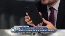 First Look: iPhone 8 Plus btmontreal.ca/videos/first-l… https://t.co/okJIDqYeDi