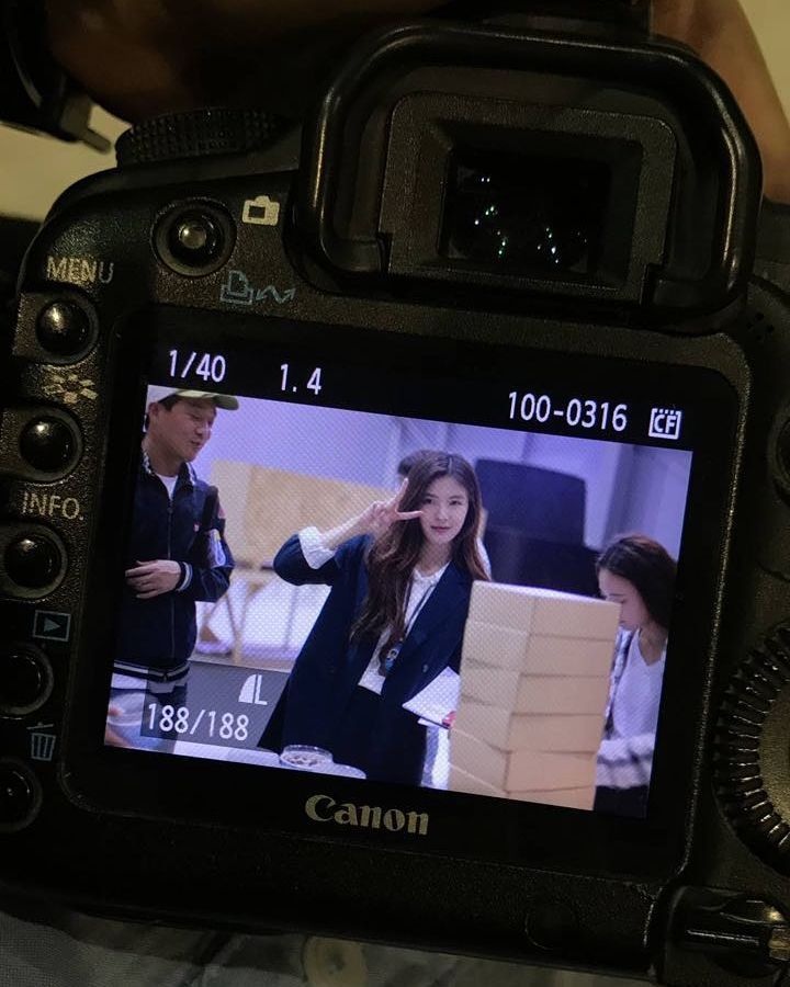 DKVopcMVwAA7Lew.jpg:large