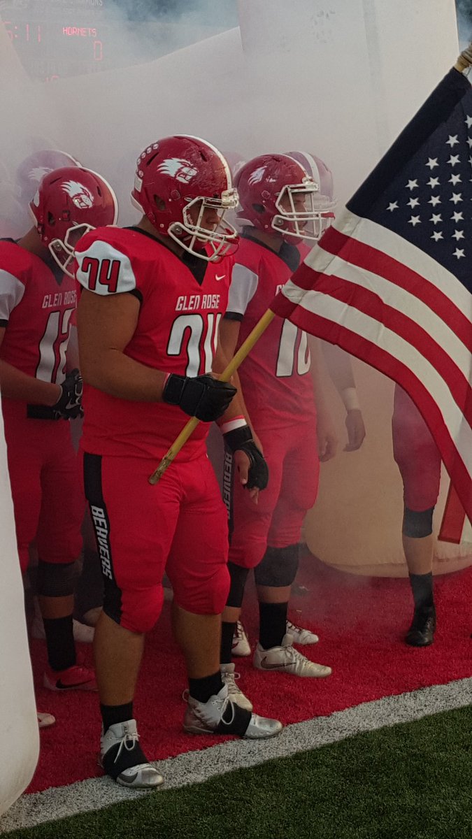 sprichard72's tweet image. @nprichard74 do your thing tonight!!! Make yourself known!!
#RivalryGame
#BeatCardinals
#Housedividedweek
#ArkVarsity