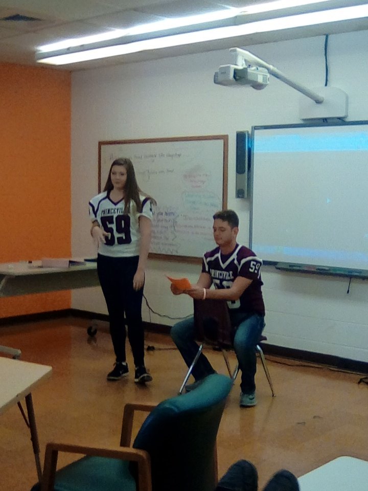 LearningIn456's tweet photo. Adam and Morissa presenting their sentence structure game! They did outstanding! #princespride https://t.co/w1Pqvh5q3y