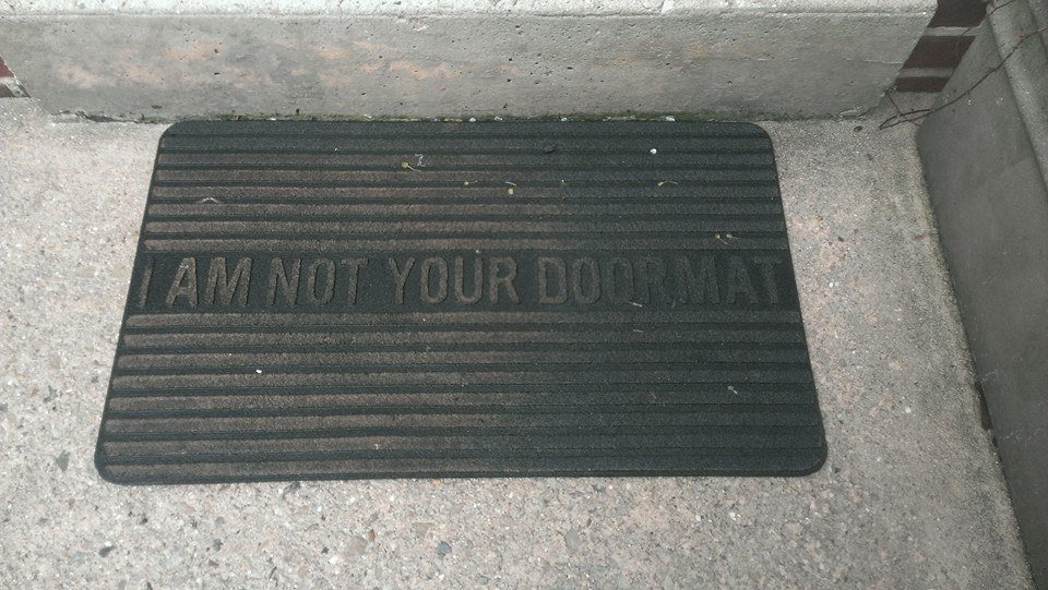 DatingOver_40's tweet photo. Advice For Single Men - How Not To be A Doormat
https://t.co/vYpSINawMq
#datingover40 https://t.co/w2uDv8NGGX