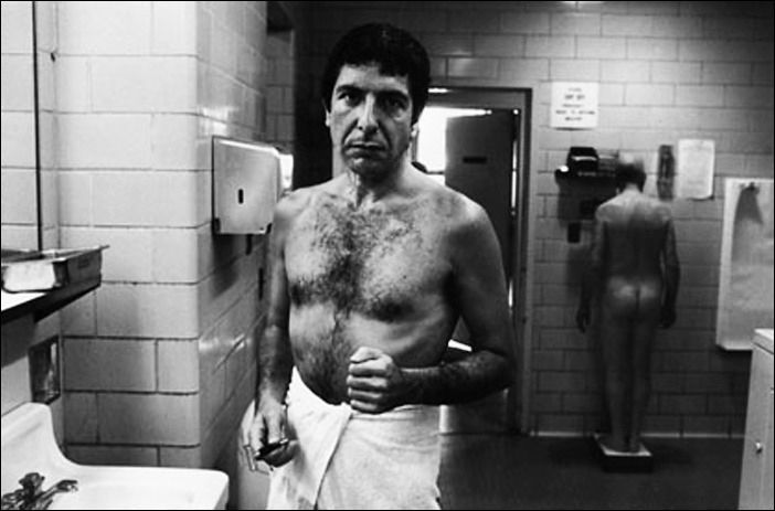 Leonard Cohen in rare suit-less photos from 1972. Happy Birthday Leonard! 