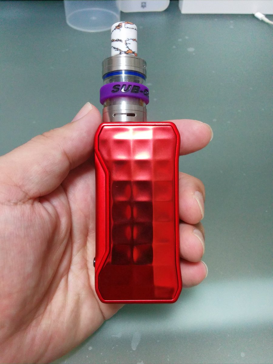 Matsuntun's tweet photo. 今日は雨かー
#daggerMOD #serpent_mini https://t.co/0Tj2HuJY3L