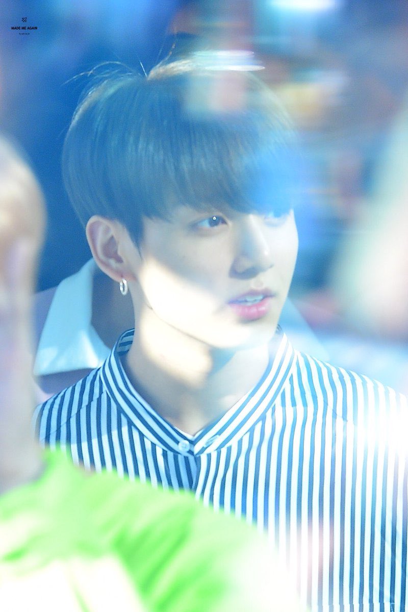 JeonKookieChim's tweet photo. #jungkook #bts #PlayMyDna https://t.co/SurzUg0eMs