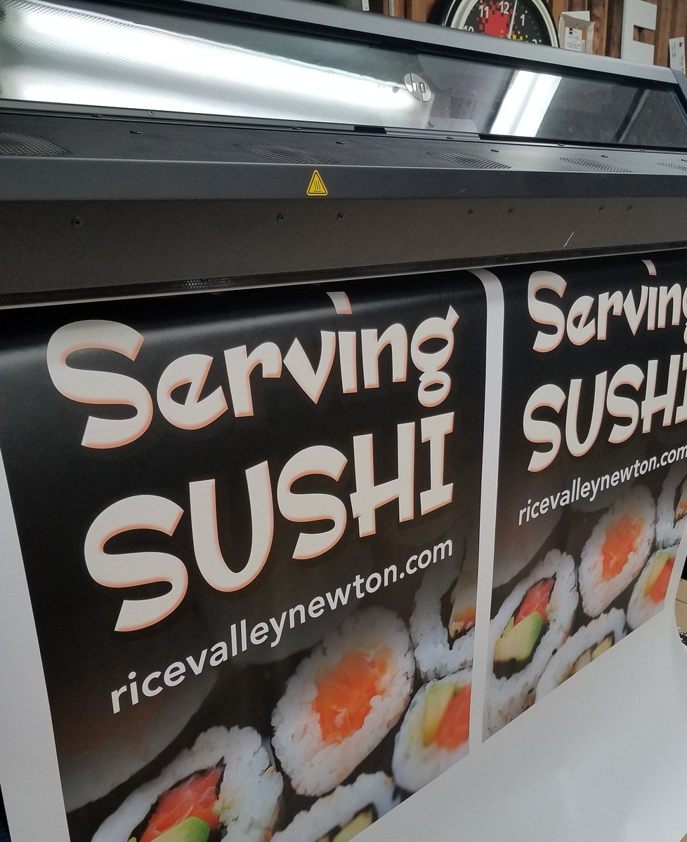 SignalGraphics4's tweet image. Last second sandwich boards need for the weekend. No problem! Open tomorrow 9-2. How can we help you??

#signalgraphics