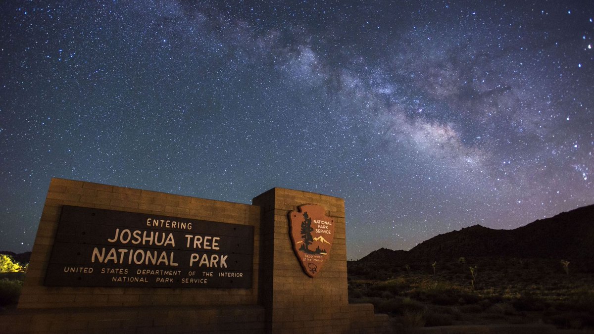 NPSPARKS100's tweet photo. When Nature is the Muse: Photography in America's National Parks https://t.co/ZhF5QbY3HD @goparks #parks100 #NPS https://t.co/tcP9zF3Igd