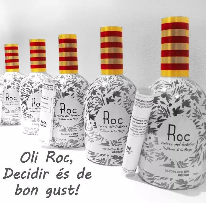 InfoOlisroc's tweet image. Olis Roc dóna suport al dret a decidir. Catalonia wants to vote. #Referendum #referendum1deoctubre #DretaDecidir #volemvotar