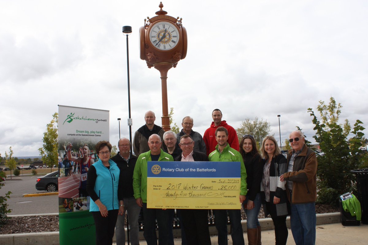 2018SaskGames's tweet photo. Thanks to the Rotary Club of the Battlefords for their $25,000 donation to the 2018 Winter Games! #battlefords #2018SWG https://t.co/U4BoxsdMyB