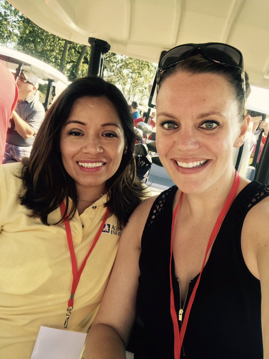 LJung829's tweet photo. EMBA golf outing! #BusinessBadgers #EMBA2018 https://t.co/VsKtVetp1L