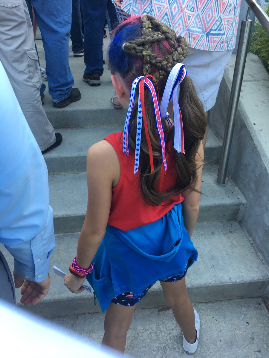 heatherleanne's tweet image. &quot;When you&apos;re patriotic AF, but you also worship Satan.&quot; - @the_chewie, probably