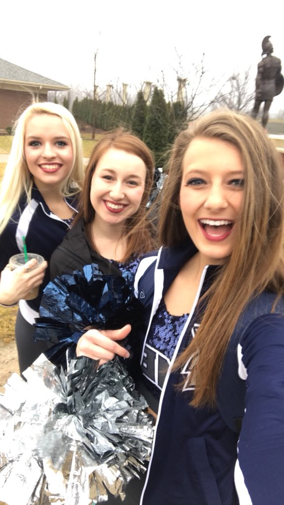 lomclaughlinn's tweet photo. happy birthday, kasey!!! ily 💕 https://t.co/HbnOaWQpjQ