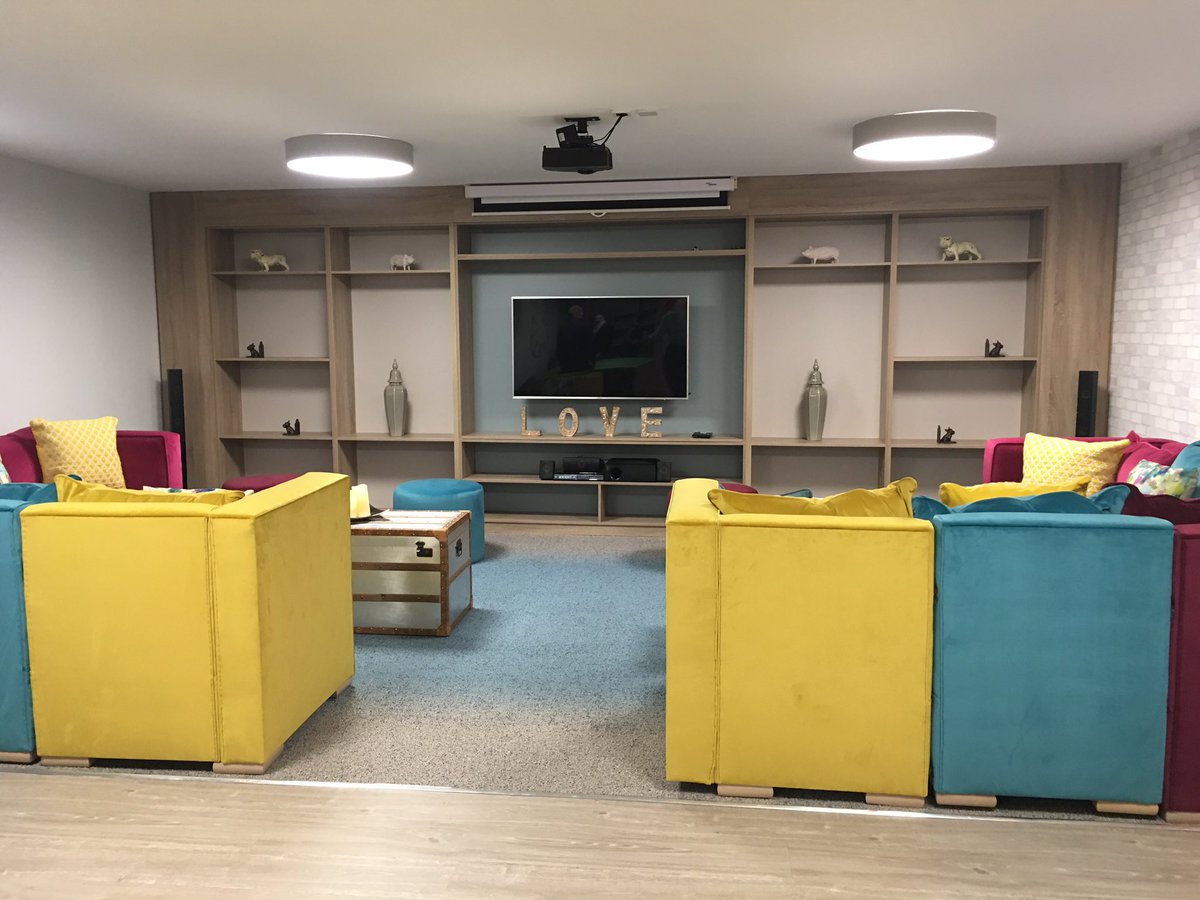 Dianacelella's tweet photo. Finished a Student Halls of residence Design today in London. Using @PanazFabrics @YTMGroup @DynastyWalls @lumenarchitect @Polyflorltd https://t.co/I8mYQIvF6J