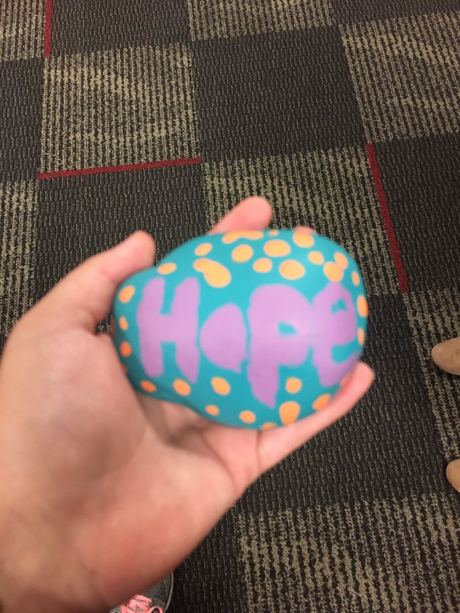AlyssaFreije's tweet photo. We found a hope rock. What do we do with it? #uindyrocks @kasimae97 @UIndyDean https://t.co/dX9cFAPpTR