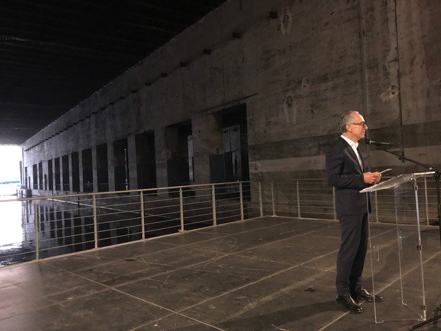 EDF_Entreprises's tweet photo. #BordeauxRespire C'est maintenant le moment pour @philippelabro de faire monter les 4 équipes participantes au #ConcoursBasCarbone EDF https://t.co/1LM8PIPJlJ