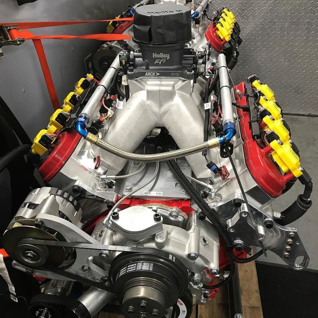 Just in case you are wondering whats under the hood of an ARCA car. It's an ARCA/ILMOR 396, covered in Holley Performance Products. ACCEL i…