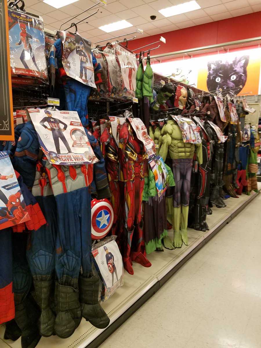 katmatt2007's tweet photo. Trick or Treat #fillfordepth #T1481 @Neilussjfk https://t.co/afW2d6Q7JC