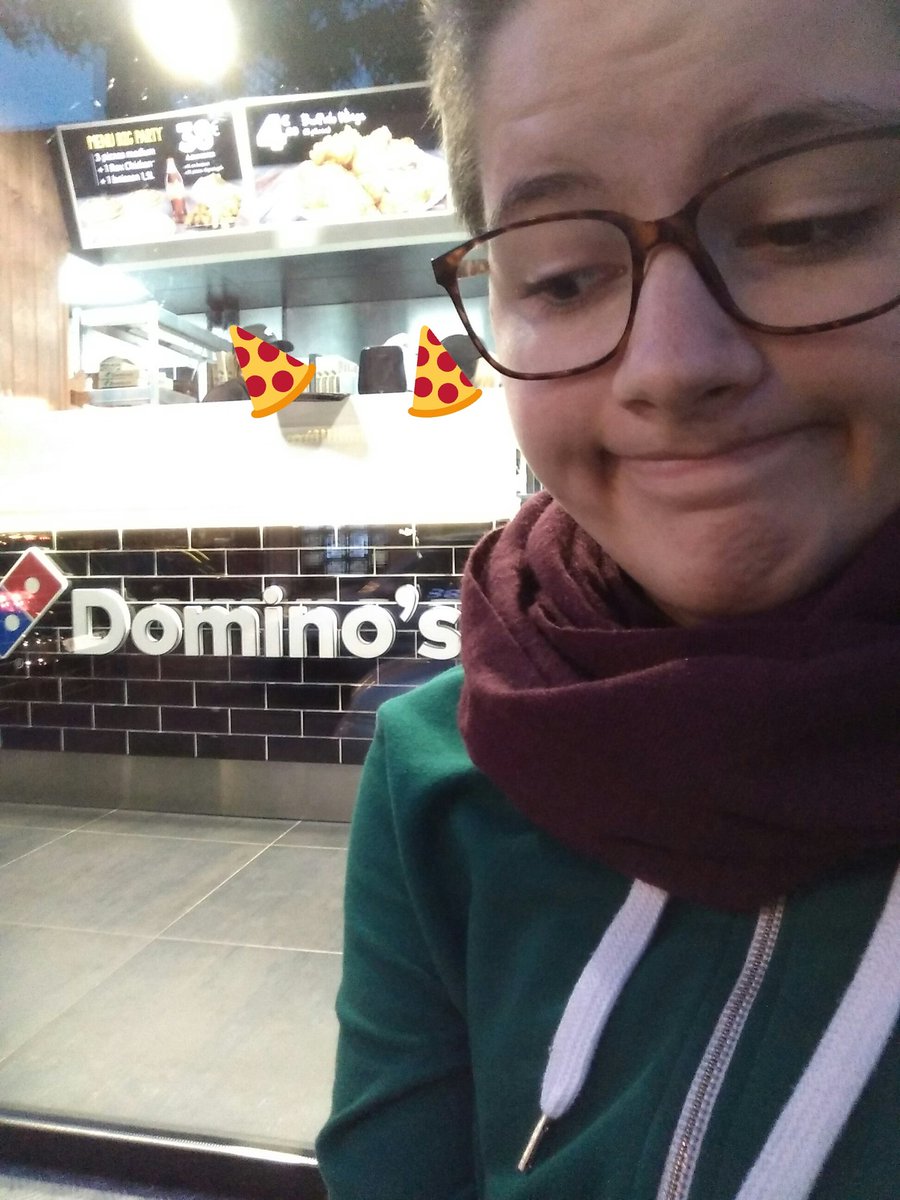 VivreAvec_'s tweet image. Encore une soirée normale dans le monde des valides où je ne peux pas aller commander moi-même mes pizzas.. ♿🚫🍕