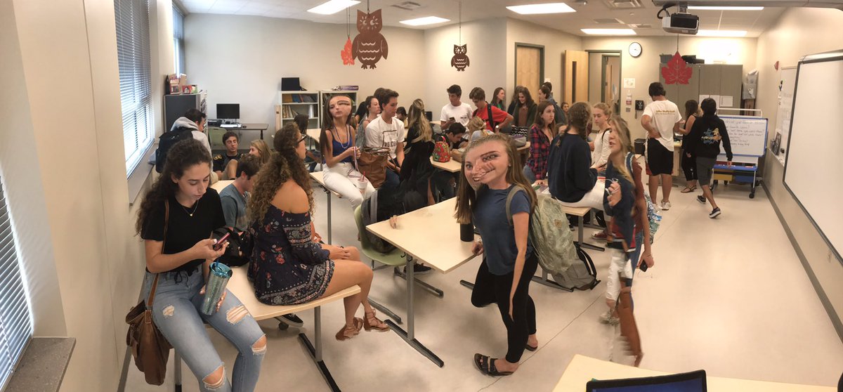 khs2020senate's tweet photo. wow,  we ended up having to move from D108 to the cafeteria ! #sophsenate https://t.co/7N82ZW7yRp