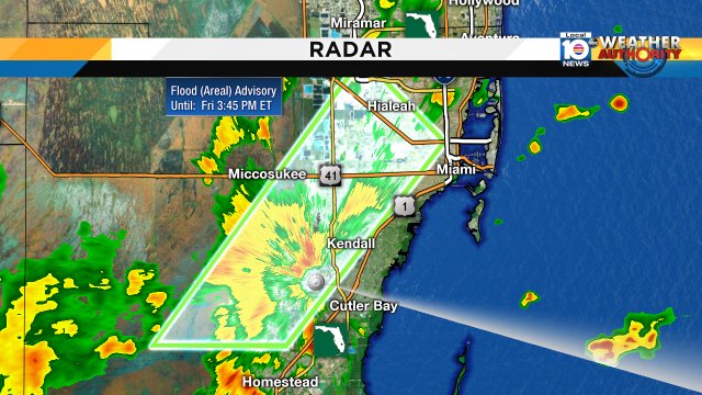A t'storm is bringing heavy rain to parts of Dade. Watch out for standing water-- flood advisory until 3:45 p.m. https://t.co/8YIITjJHie