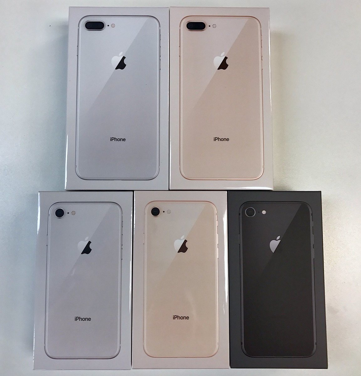 pongcase's tweet photo. Did you get your iPhone? We've got ours and are excited to start engineering our new case. Stay updated here https://t.co/C2WwQF4VCg https://t.co/yR4dR1zKAj